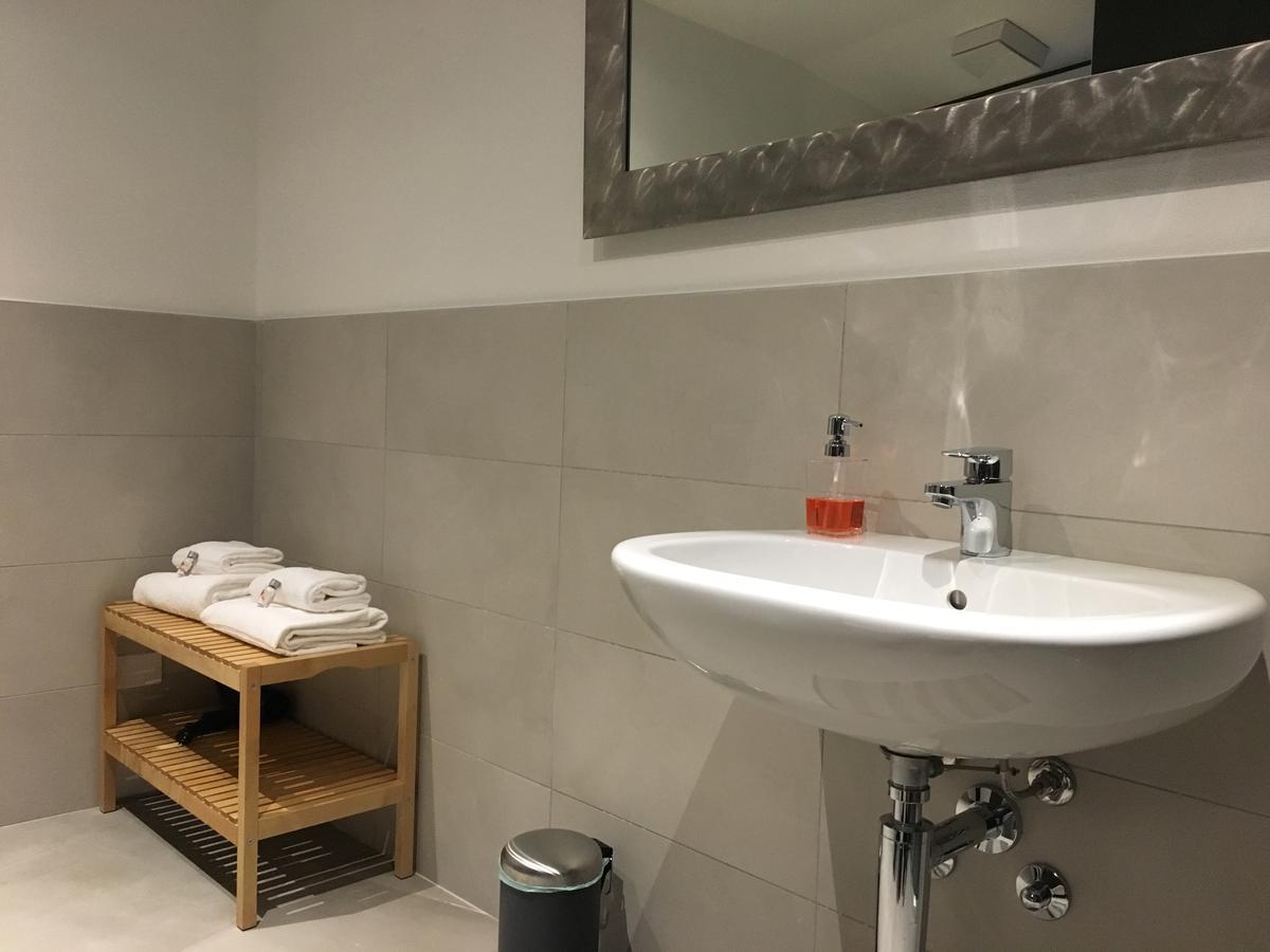 Room Center Station 2 Bergamo Zewnętrze zdjęcie
