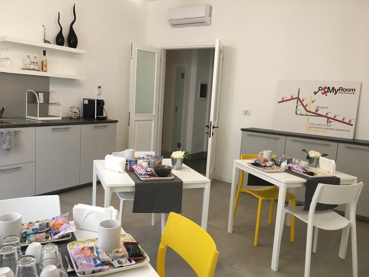 Room Center Station 2 Bergamo Zewnętrze zdjęcie